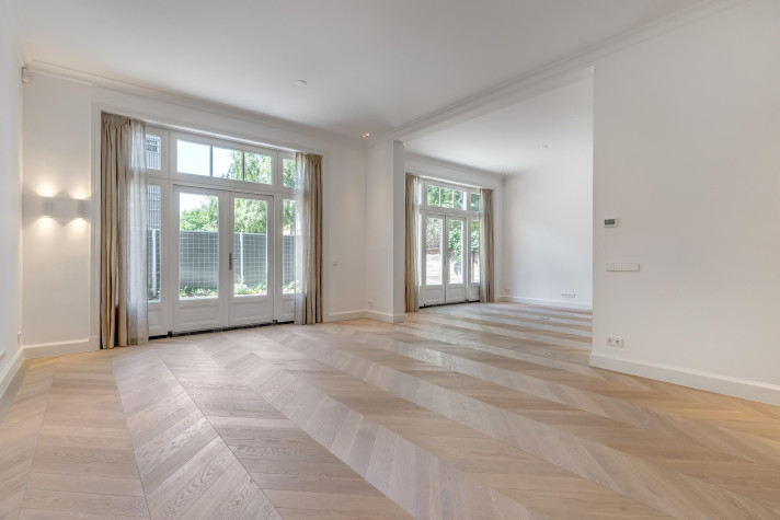 Bekijk foto 1/24 van apartment in Amsterdam