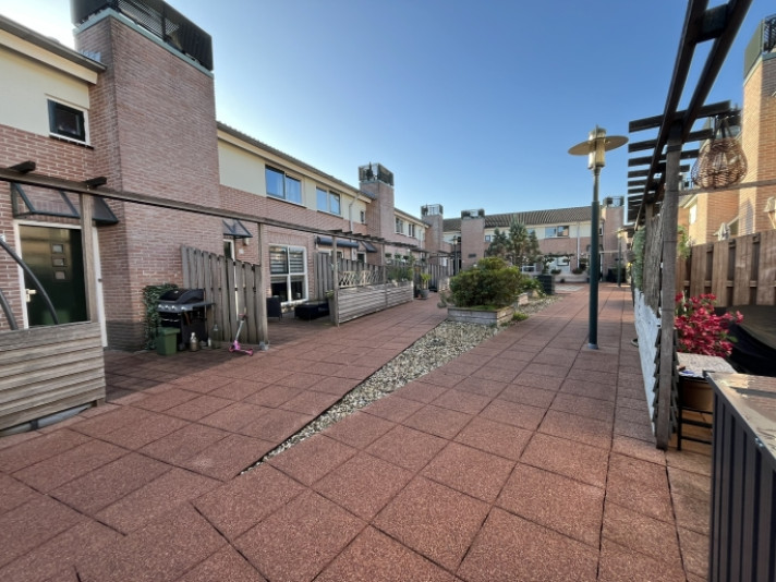 View photo 1/10 of house in Beuningen