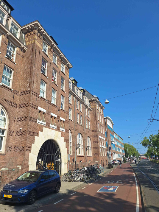 Bekijk foto 1/9 van apartment in Amsterdam