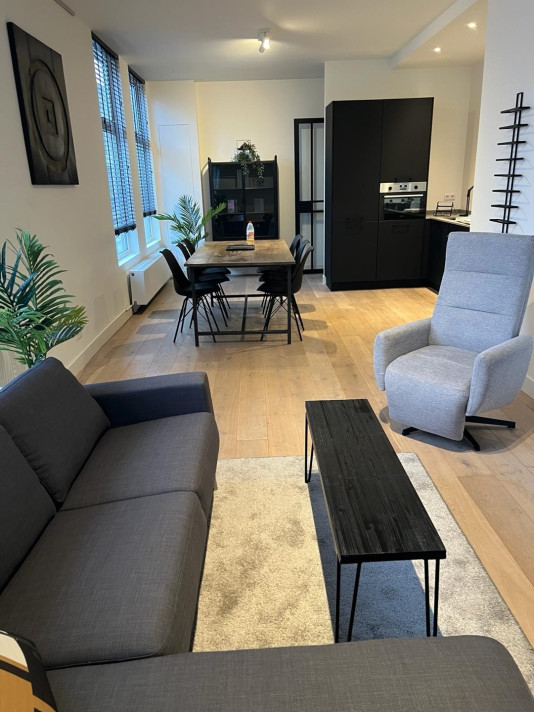 View photo 1/17 of apartment in 's-Gravenhage