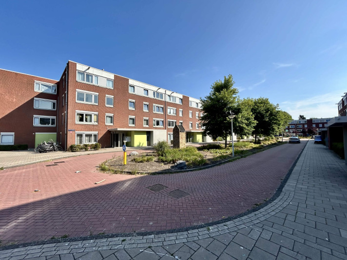 View photo 1/14 of apartment in Amsterdam