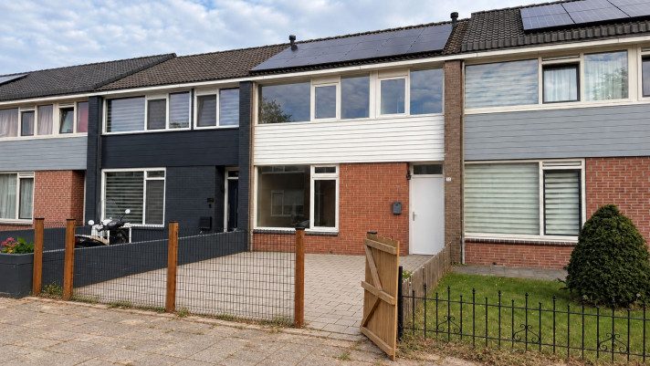 Woonhuis aan de Rossinistraat in Almelo