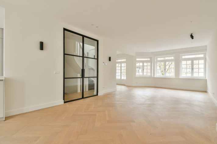 Zdjęcie 1 z 5 — apartment, Amsterdam