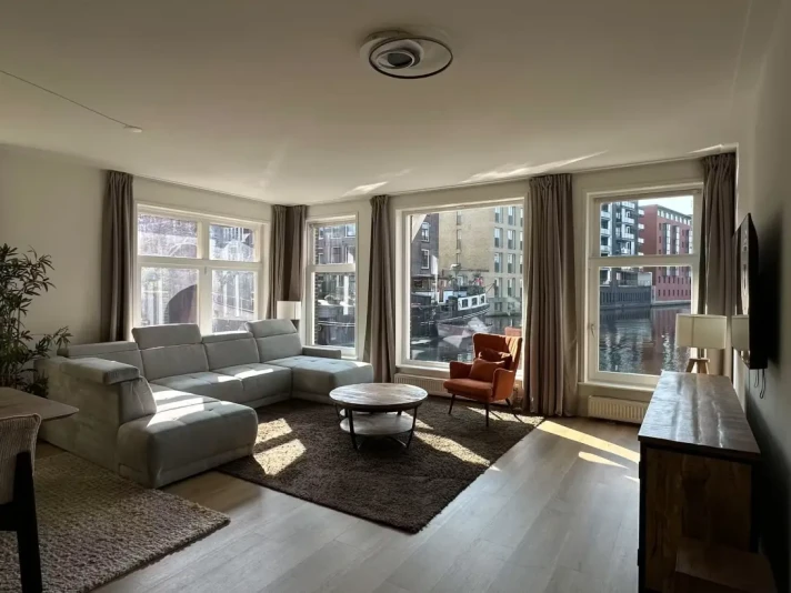 View photo 1/19 of apartment in Amsterdam