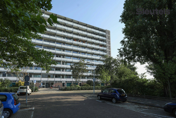 View photo 1/3 of apartment in Leiden