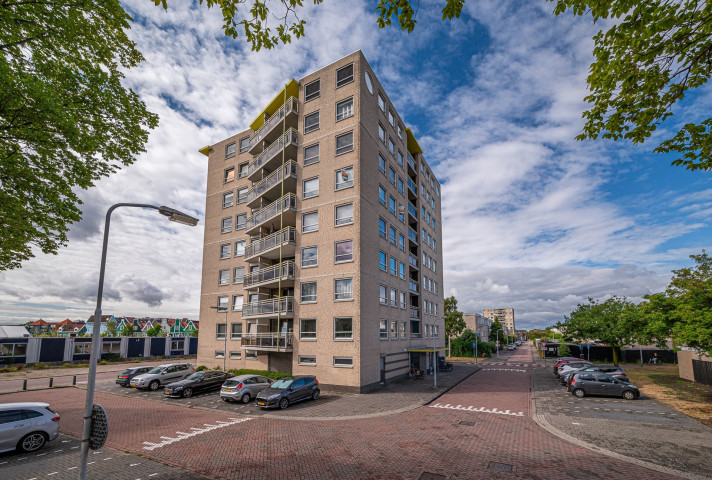 View photo 1/24 of apartment in Zaanstad