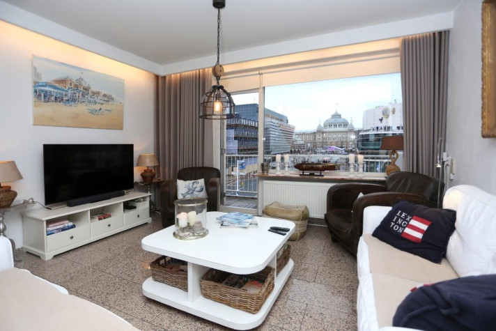 Bekijk foto 1/5 van apartment in 's-Gravenhage
