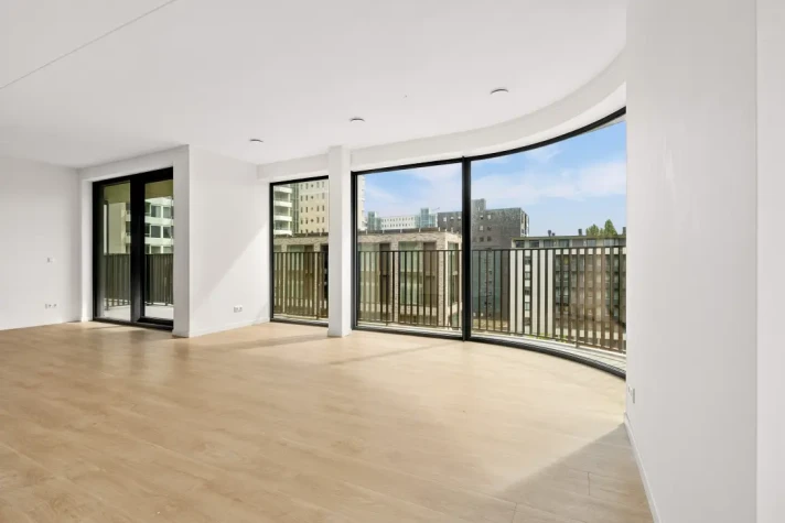 View photo 1/24 of apartment in Amsterdam