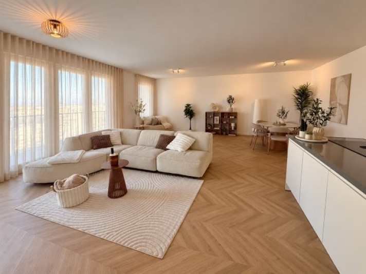 View photo 1/11 of apartment in Amsterdam