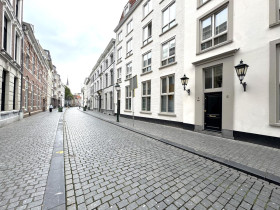 Dom — Breda