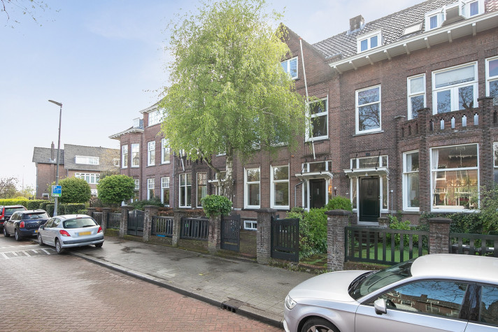 View photo 1/63 of house in Rotterdam