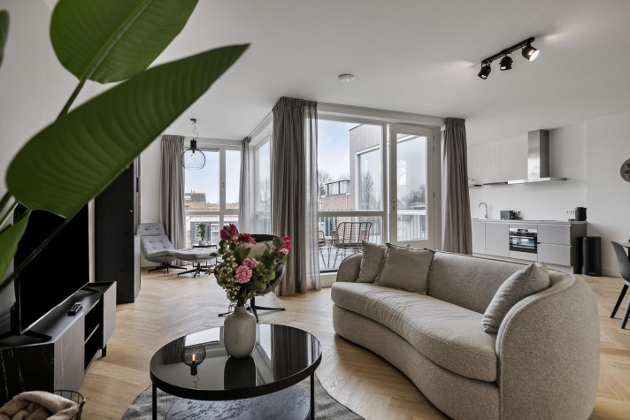 Woonhuis aan de Willem de Zwijgerstraat in Rotterdam (721231)