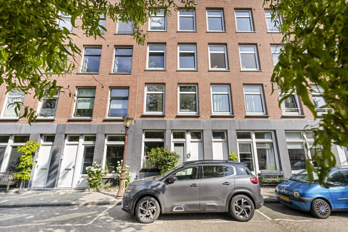 Bekijk foto 1/18 van apartment in Amsterdam