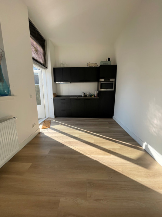 Bekijk foto 1/16 van apartment in Tilburg