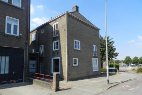 Pokój — Maastricht