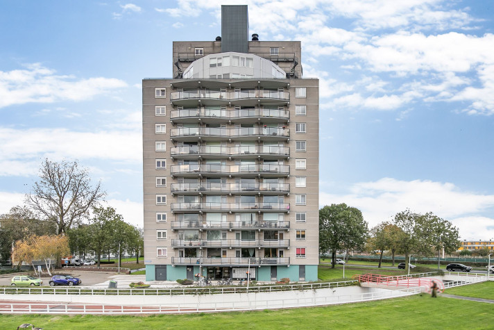 View photo 1/21 of apartment in Rotterdam