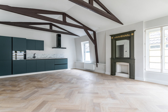 Bekijk foto 1/15 van house in 's-Gravenhage