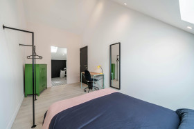 Zimmer in Roux