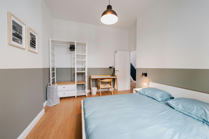 Sieh dir Foto 1/14 des room in Charleroi an
