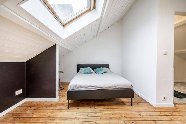 Sieh dir Foto 1/16 des room in Arlon an