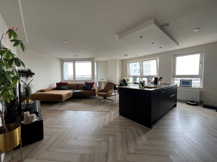 Bekijk foto 1/17 van apartment in 's-Gravenhage