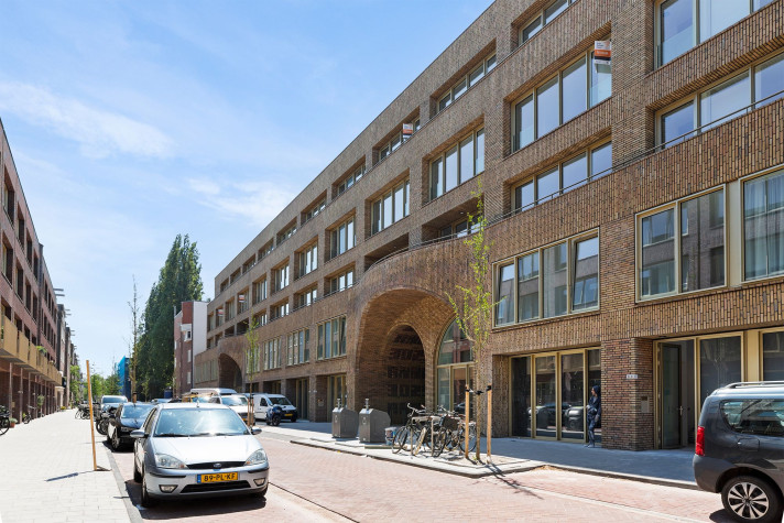 Bekijk foto 1/15 van apartment in Amsterdam