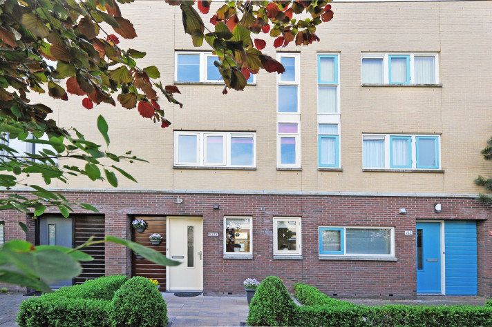 Bekijk foto 1/19 van house in Hoorn
