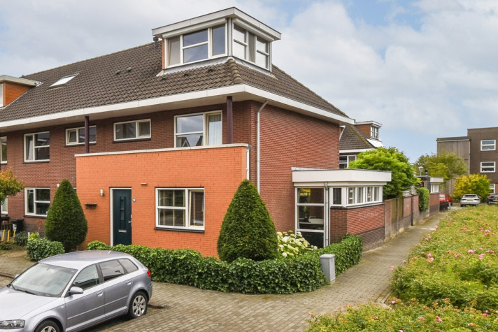 Bekijk foto 1/38 van house in Haarlemmermeer
