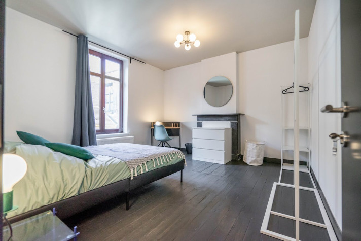 Bekijk foto 1 van 10 van het room in Liège