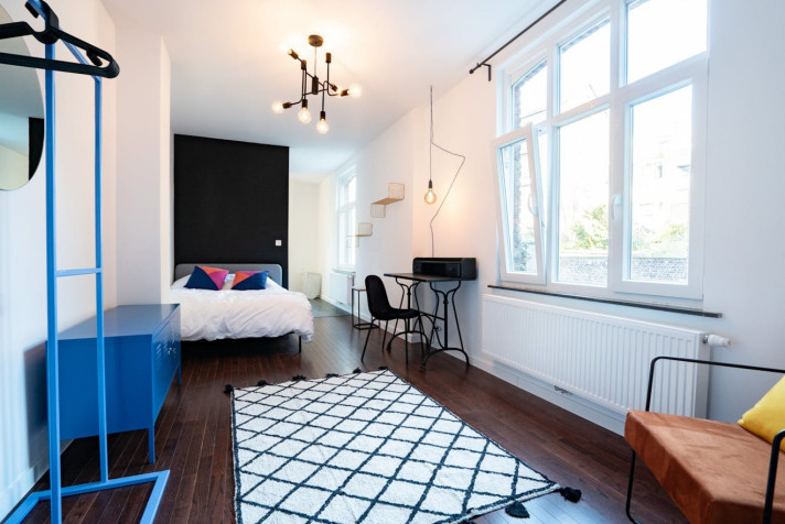Bekijk foto 1 van 10 van het room in Liège