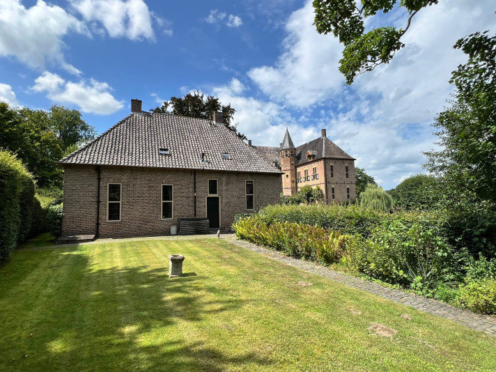 View photo 1/44 of house in Bronckhorst