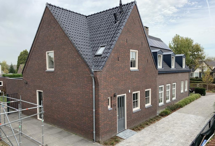 View photo 1/25 of house in Hoogeloon