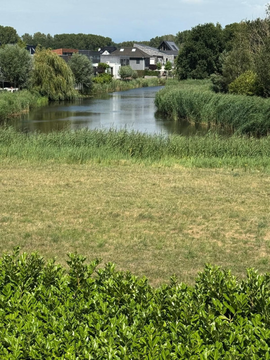 View photo 1/15 of house in Almere