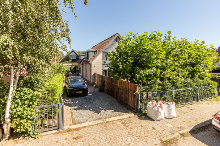 View photo 1/35 of house in Haarlemmermeer