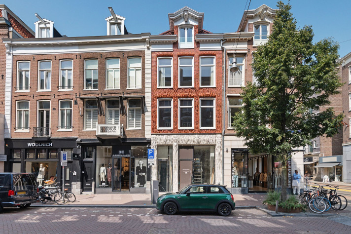 View photo 1/15 of apartment in Amsterdam