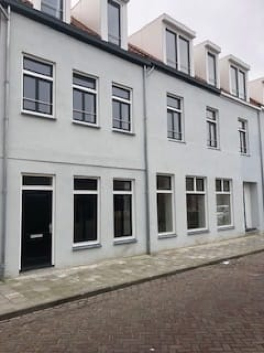 Bekijk foto 1/9 van house in Sas van Gent
