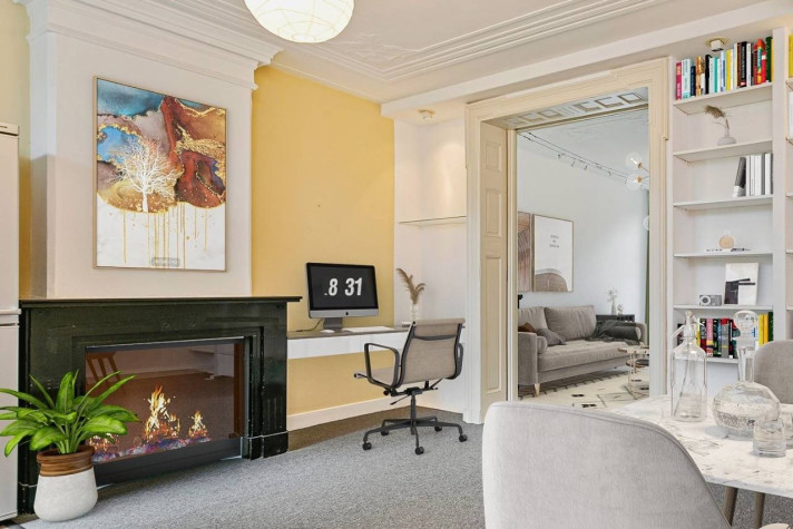 Bekijk foto 1/49 van apartment in Amsterdam