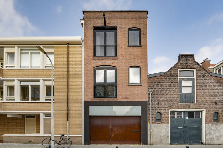 View photo 1/48 of house in 's-Gravenhage