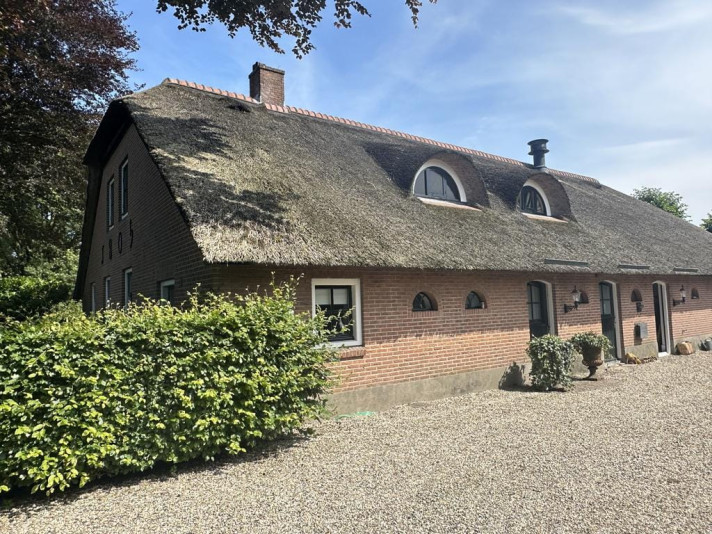 Bekijk foto 1/35 van house in Nijkerk