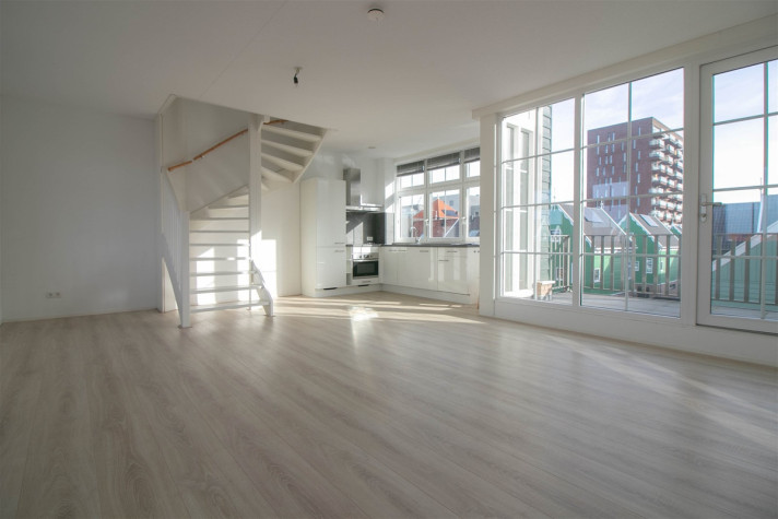 Bekijk foto 1/10 van apartment in Zaanstad