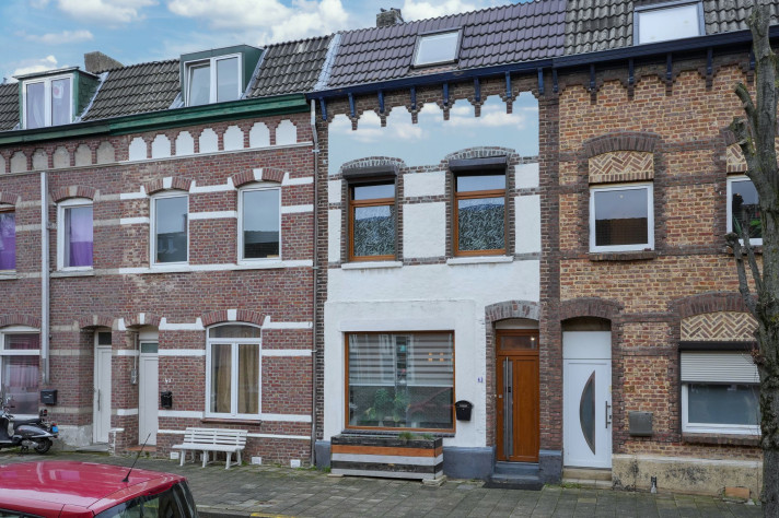 View photo 1/27 of house in Sittard