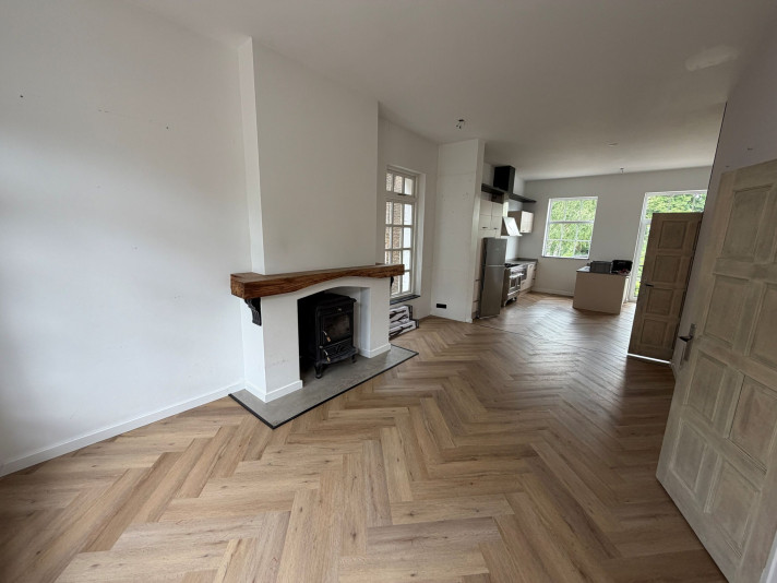 View photo 1/39 of house in Moerdijk