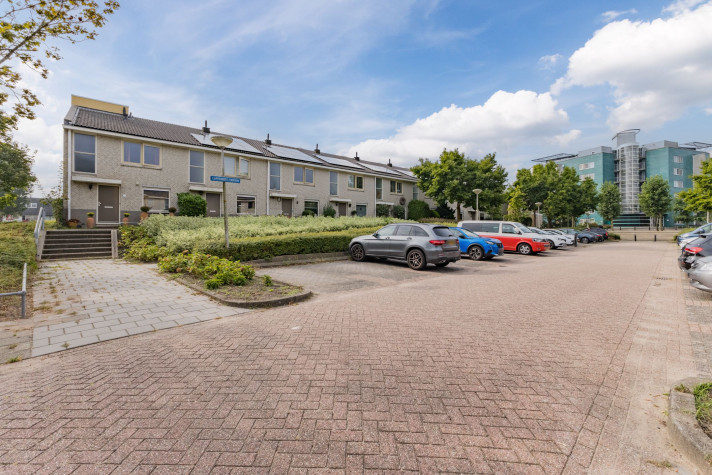 Bekijk foto 1/14 van house in Velsen