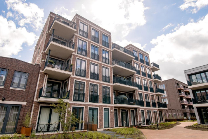 Bekijk foto 1/6 van apartment in Helmond