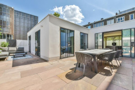 Apartment in Amsterdam