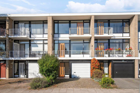 Family home in Ouder-Amstel