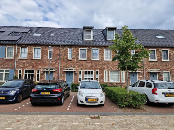 View photo 1/13 of house in Waddinxveen