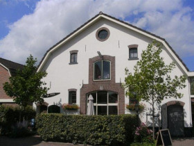 Apartment in Buren
