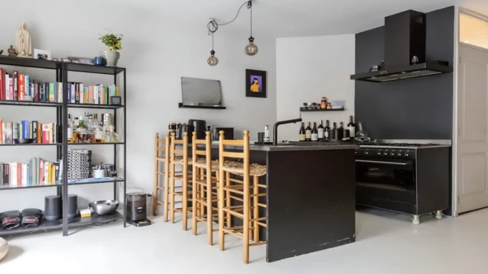 Studio aan de Orteliusstraat in Amsterdam