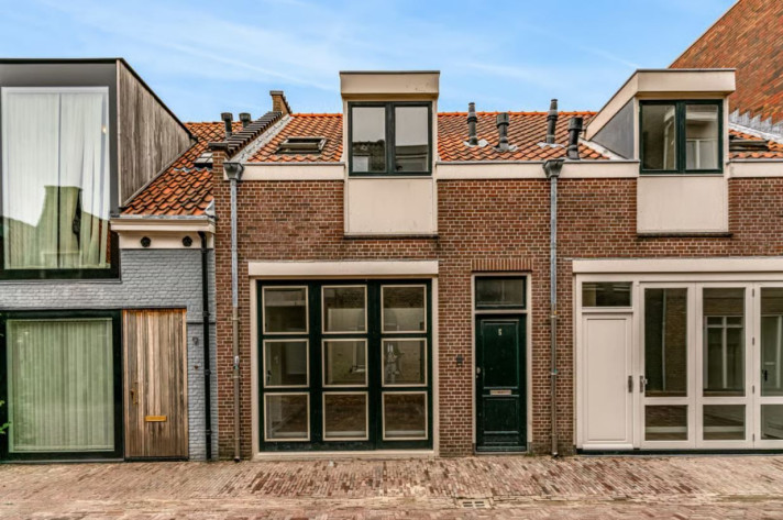 Bekijk foto 1/29 van house in Leiden